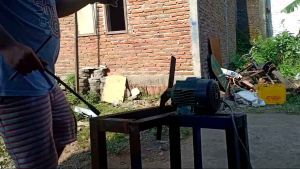 pisau pencacah rumput (tinggal pasang)