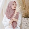 kerudung Segi empat BELLA SQUARE Pollycotton Premium jilbab segi empat kekinian kerudung segi empat terbaru. 