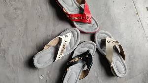 [Free Shipping] New Women’S Flip-Flops With Metal Buckles Beach Sandals Summer Wedge Heels Fashionable And Casual Women’S Sandals