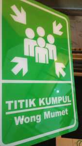 PLAKAT TITIK KUMPUL AKRILIK