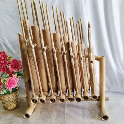 Angklung Alat Musik Tradisional 1 oktaf Ukuran Besar ( SD dan SMP )
