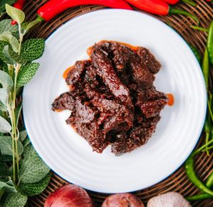 [Sumatraa Ready-To-Eat] [BUY 5 SAMBAL DAGING DENDENG (100Gram) FREE Sumatraa Fridge Magnet]!! :SAMBAL DAGING DENDENG SEDAP [PREMIUM GRADE DAGING + WRAPPING TEBAL + FAST DELIVERY + TIADA BAHAN PENGAWET (MSG)]