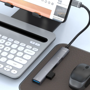 4 In 1 USB แบบมัลติฟังก์ชั่น C ฮับ Type-C อะแดปเตอร์แปลงประเภท-C เป็น PD USB3.0ชาร์จ USB2.0อุปกรณ์ OTG