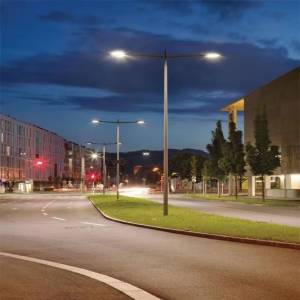 ไฟถนนรุ่นใหม่แบบเเยกแผง ไฟถนนโซล่าเซลล์ รุ่น STREETLIGHT-8000W แสงขาว วัสดุอลูมิเนียมเเข็งเเรงทนทาน สินค้าดีมีคุณภาพ