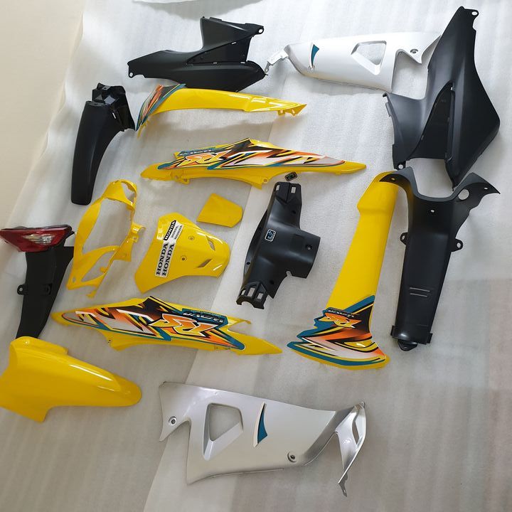 B%E1%BB%99%20xe%20m%C3%A1y%20Wave%20RS%20m%C3%A0u%20V%C3%80NG%20%20,%20Wave%20S100%20,%20Wave%20alpha%20%5B%20K%C3%88M%20TEM%203%20L%E1%BB%9AP%20%5D%20nh%E1%BB%B1a%20cao%20c%E1%BA%A5p%20-%20Image%205