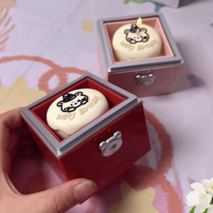 DJDK Valentine Bear Flip Ring Box Storage Box Ring Display Birthday Gift Packaging Box Creative Jewelry Mini Cake Gift Boxes for Lover