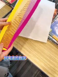 Straight Hair Comb Hair Detangling Massage Plastic Giant Comb Funny Giant Massage Combs Stress-rel COD