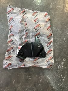 Pát sạc Spark 135i chính hãng
