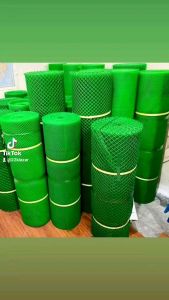 3/8 Chicken Plastic POLYETHYLENE Screen Net 3/8 inch hole x 3ft height x 5 meters long