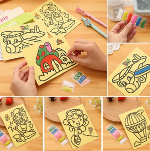 Permainan Lukisan Pasir Kecil  Mainan Edukasi Anak Mewarna Menggunakan Pasir Warna Warni / Lukisan Pasiran Gambar Stiker Bermacam - Macam Gambar Pilihan Prakarya Kesenian Kerajinan Tangan Toys Childrens Kertas Mewarnai Malang