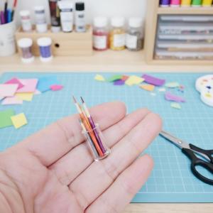 QUANSEN 6Pcs Doll House Learning Scene Accessories 1:12 Dollhouse Miniature Small Pen Cup Holder With Color Pencil