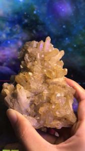 ổ đá Citrine đá thạch anh tự nhiên năng lượng tài lộc kèm đế gỗ