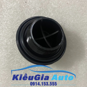 Nắp đổ dầu nhớt Toyota Innova 2006-2023 Chính hãng