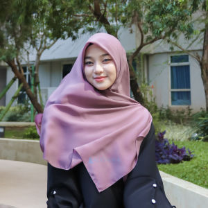 อัลไซห์ราอัลตราฮิญาบสีเรียบแพลทินัมทรงสี่เหลี่ยมพิเศษ