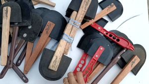 ไม้กวาดน้ำยางพาราด้ามพลาสติก และด้ามไม้ตราจระเข้มีหลายแบบ เพิ่มเติมเกี่ยวกับความปลอดภัยและผลลัพธ์ที่ดีที่สุด