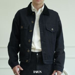 BARON BECKETT Jacket Jeans แจ็คเก็ตยีนส์ทรงวินเทจ ดีไซน์คลาสสิก คอเสื้อผ้าลูกฟูก กระเป๋าหน้าแบบ Flap Pocket 2 ข้าง พร้อมกระดุมใหญ่ ผ้า Denim หนาแน่นทนทาน สี Dark Indigo ขนาด Free Size สำหรับลุค Smart Casual และ Denim on Denim