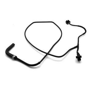 Flexible Automotive Cooling System Hose Oxidation Resistant Long Lasting Fluid Hoses For Car 60 V70 80 Models