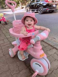 XE ĐẨY 3 BÁNH CÓ NHẠC VÀ ĐÈN - XE ĐẨY TRẺ EM CÓ MÁI CHE - KIÊM XE ĐẠP KHI BÉ LỚN