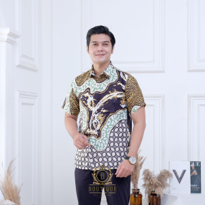 Boutique - Batik Keluarga Pria Dan Blouse Wanita Model Terbaru 2024 Bahan Katun Premium Pakaian Baju Couple Kekinian