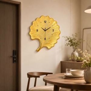 FFBH Modern Luxury Wall Clock Living Room Decor Creative Ginkgo Leaf Wall Clocks Aesthetic Large Silent Clocks Interior Ornaments J6H9P