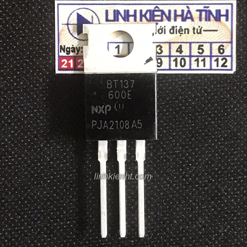 Linh kiện TRIAC BT137 600E TO220 8A 600V-BC12