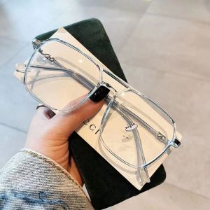 แว่นตากรองแสง รุ่น 21048 กรอบTR มีให้เลือก4สี เลนส์BlueBlockกรองแสงสีฟ้า ปกป้องดวงตาจากแสงคอมพิวเตอร์ ไม่รวมอุปกรณ์