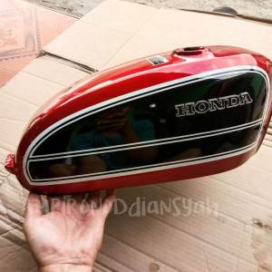 TANGKI HONDA CB100 PRESS BAHAN TEBAL BERKUALITAS WARNA MERAH MARON GLOSY PLUS HITAM