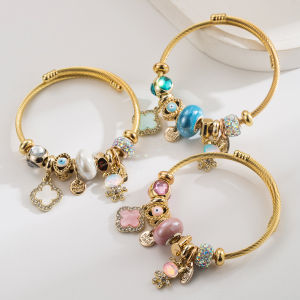 Womens Adjustable Bracelet Doo Pull Clover Bracelet Rabbit Devils Eye Bracelet Alphabet Bracelet