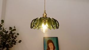 YFD  American Retro Brass Glass Pendant Light Old Shanghai Dark Green Nostalgic Cozy Homestay Bedroom Dining Room Balcony Lighting