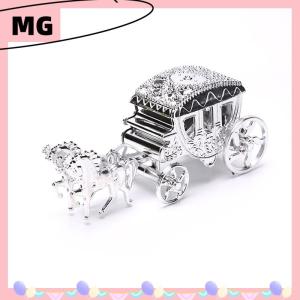 【Magical House】[ New Hot Fashion] HONG Yilu Creative European Royal Carriage Exquisite Candy Storage Box Cute Home Dector