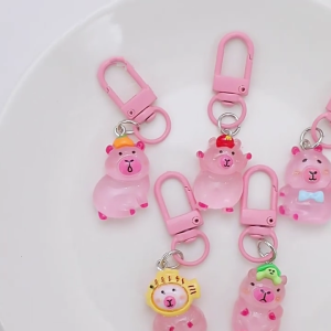 5Pcs Luminous Capybara Key Holder Fashionable Pink Keychain For Students and Cartoon Enthusiasts Versatile Accessory