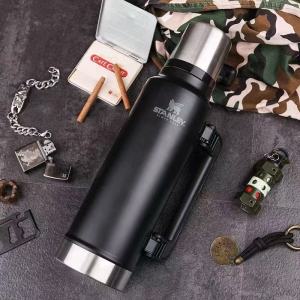 United States STANLEY Stanley camping thermos kettle 304 Stainless steel portable large-capacity household kettle