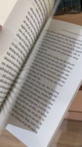 Sách - trò chuyện với nỗi đau và vượt qua tổn thương (T.S tâm lý Nguyễn Cao Minh) (Nhã Nam)