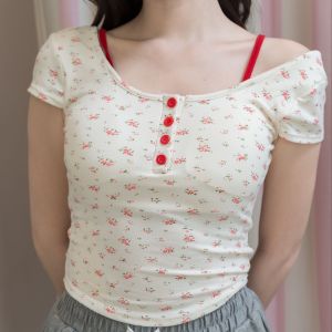 ppitchy.shop - Gemini Top เสื้อยืดเว้าหลัง แต่งสายเดี่ยว มี 3 สี