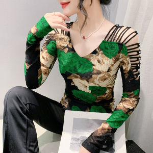 YIMEI เสื้อซับในฤดูใบไม้ร่วงและฤดูหนาวใหม่2024เสื้อตัวบนสำหรับผู้หญิงเสื้อซับในกลวงประดับเพชรแขนยาวคอวีพิมพ์ลายเสื้อโชว์ไหล่สวย