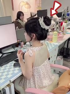Women Scrunchies Korean Super Large White Lace Large Hair Band Wig Leather Band French Vintage Lace