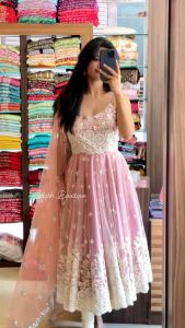PRE ORDER 10 DAYS ⬅️💃🏼 BEAUTIFUL PUNJABI WITH BOTTOM AND DUPATTA 💃🏼