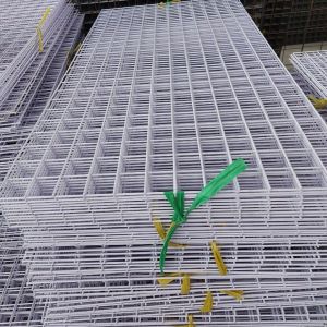 Lưới sắt treo phụ kiện ô vuông 3cm 5cm sợi 2.5li 3.5li (Khổ rộng 1M x dài 1M )