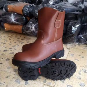 Sepatu Safety Boot Murah Gregor Kickres: Sepatu Kerja Proyek PDH PDL Ujung Besi Murah