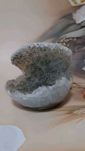 KRISTAL SG:  Exotic Colour Crystal With Dotted Black Tourmaline. 彩晶奇石带点黑壁玺