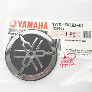 Emblem sayap Nmax Neo Turbo R25 Silver / 1WD-F413B-01 (harga satuan)