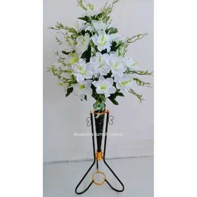 BUNGA SUDUT GLORIA / MORNING GLORY 18 KUNTUM DENGAN POT STANDING BESI