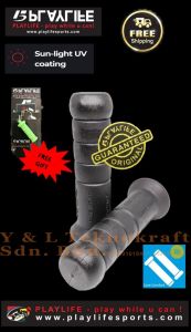 Playlife Handle Grip Motosikal Pegangan Hebat Getah Handle Motor Original Motorcycle Accessories Universal Rubber Throttle Supremely Comfortable RoadBike Free Key Chain Gift Barang Motor ex5 lc135 rs150 waze125