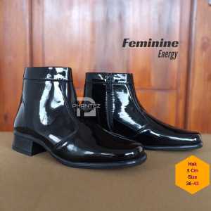 Sepatu PDH Wanita Boat Formal Hitam Kilap Dinas Harian Polwan Secwan Hak 3cm Loafer