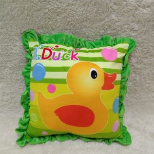 Bantal Sofa Bantal Kotak Renda Motif Lucu Ukuran 40 CM