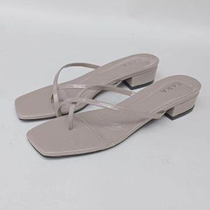 Sandal Teplek Wanita tinggi 3 cm Terbaru