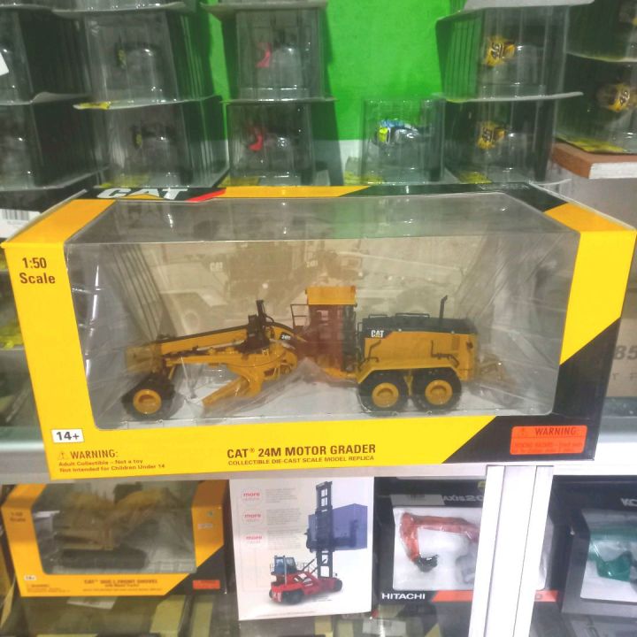 DIECAST MINIATUR ALAT BERAT CATERPILLAR CAT 24M MOTOR GRADER