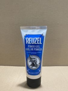 Gel Tạo Kiểu Giữ Nếp Tóc Có Độ Bóng Mờ Gốc Nước Reuzel Fiber Gel 100ml