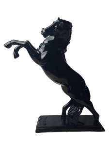 Patung Kuda Masteng Hitam Elegan Warna-Warni Gaya Internasional untuk Dekorasi Ruang Tamu