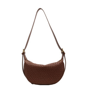 Woven pattern crescent bag womens body shoulder armpit bag womens new dumpling bag